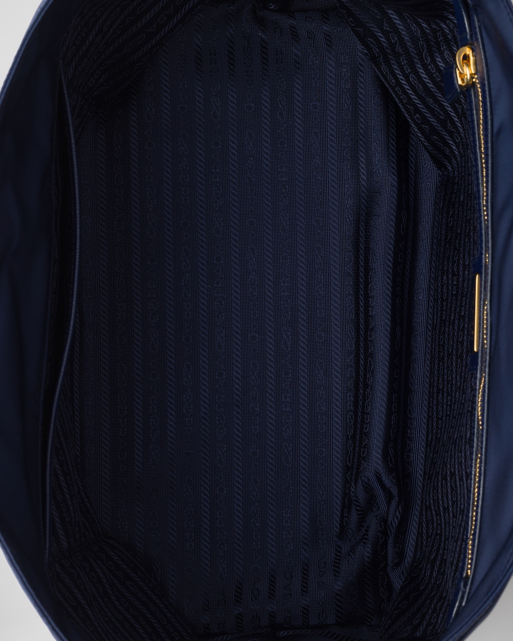 Prada Re-Edition 1978 Medium Re-Nylon and Saffiano Leather Tote Bag - Image 4